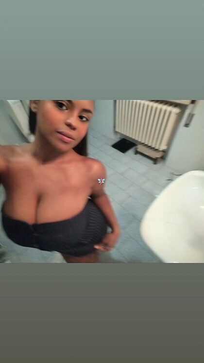 Mery G nude photo #70