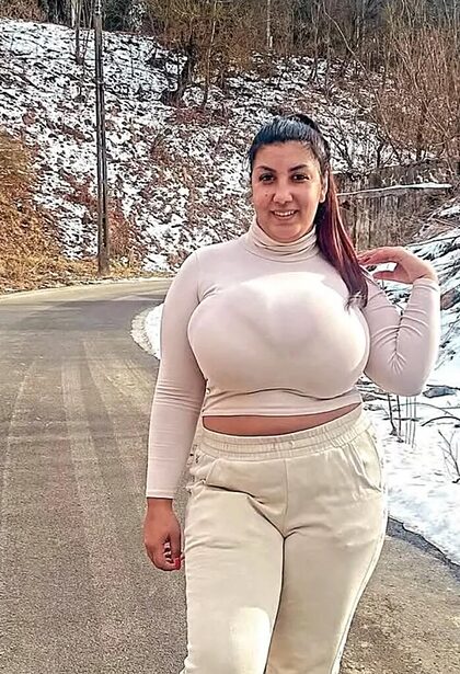 Middle Eastern North nude photo #39