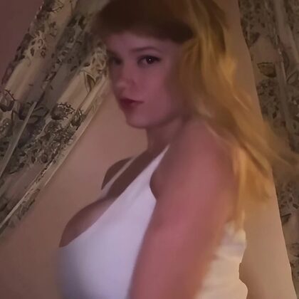 Mikahhlynn nude photo #20