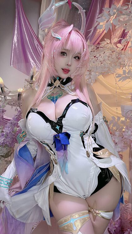 Miko nude photo #5
