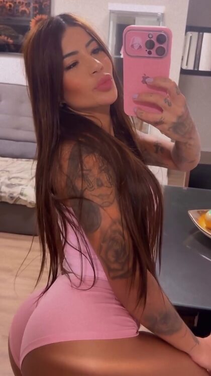 Milena Lins nude photo #2