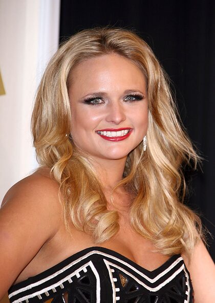 Miranda Lambert nude photo #6