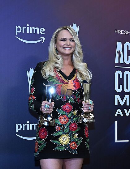 Miranda Lambert nude photo #29