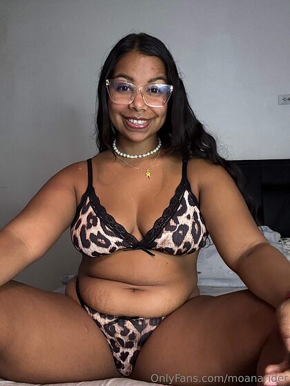 moanarider nude photo #38
