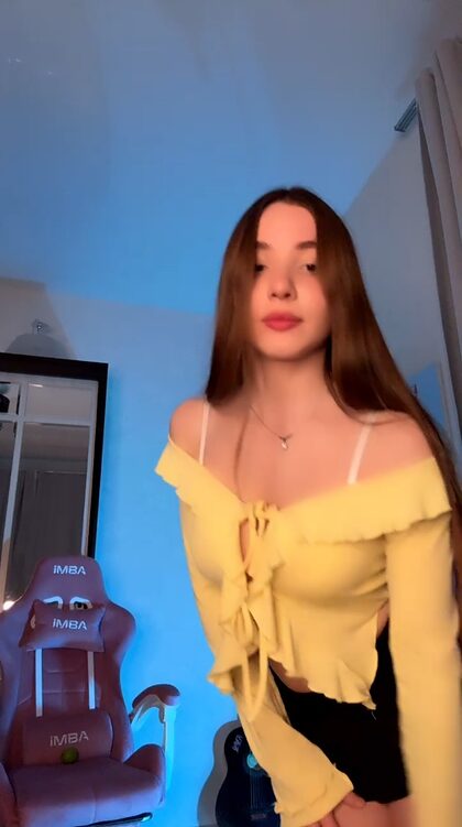 Momomeow nude photo #11