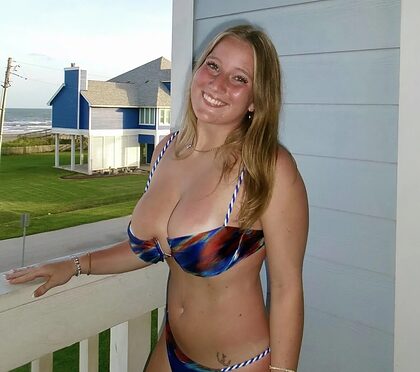 Morgen R nude photo #21