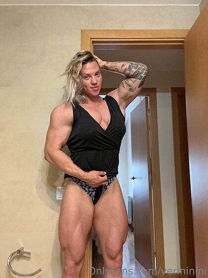 Muscle Vera nude photo #14