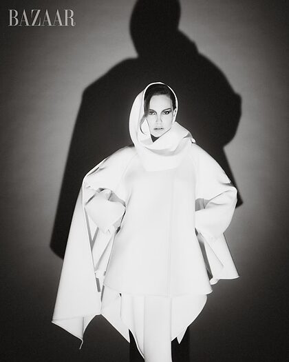 Natalie Portman nude photo #10
