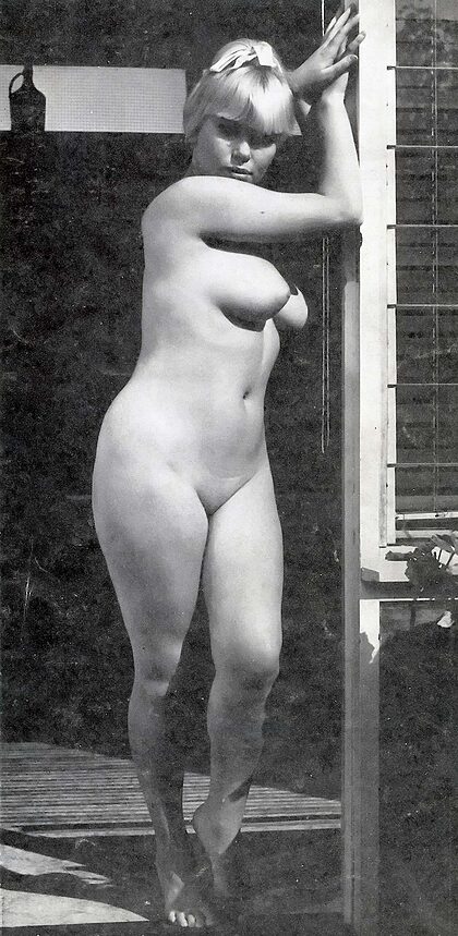 Nicky Stevens nude photo #1