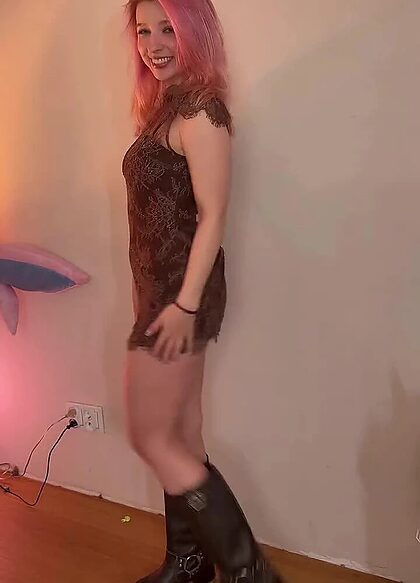Nieuczesana nude photo #70