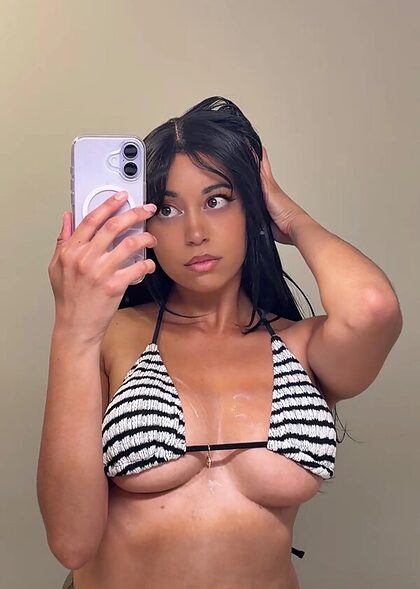NISHATHENERD nude photo #31