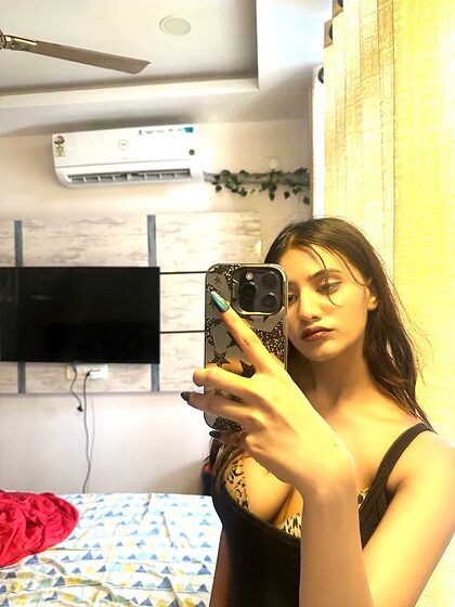 Nishika Baishya nude photo #2