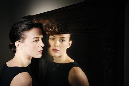 Olivia Williams nude photo #27