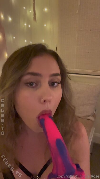 Oliviarosefitt nude photo #56