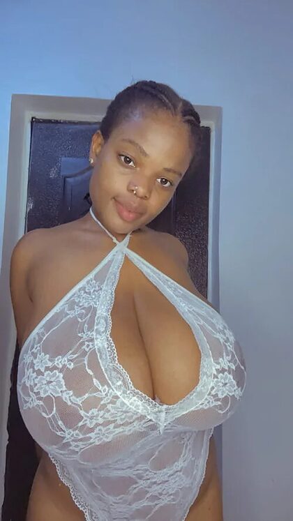 Otoide O nude photo #1