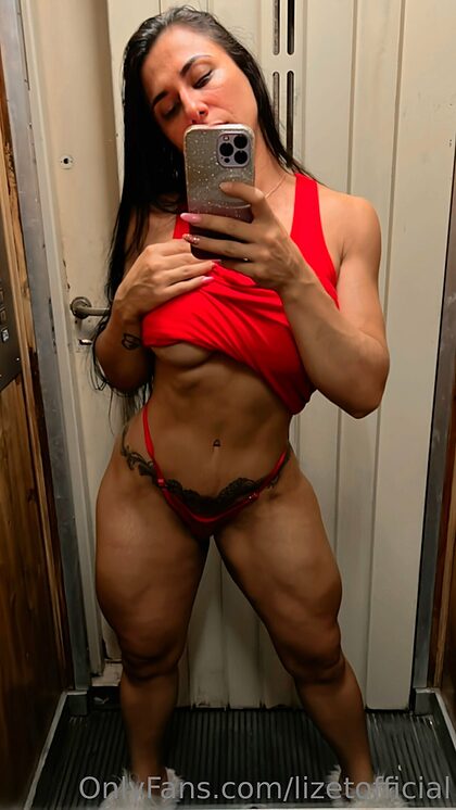Pantano Lizet nude photo #2