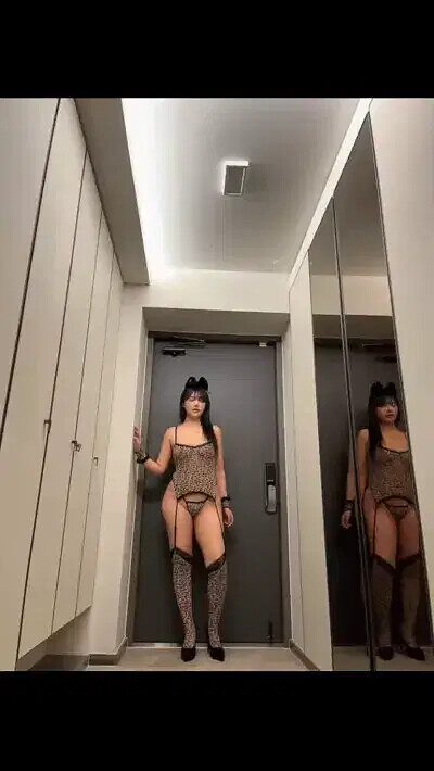 Park Ra-hee nude photo #8
