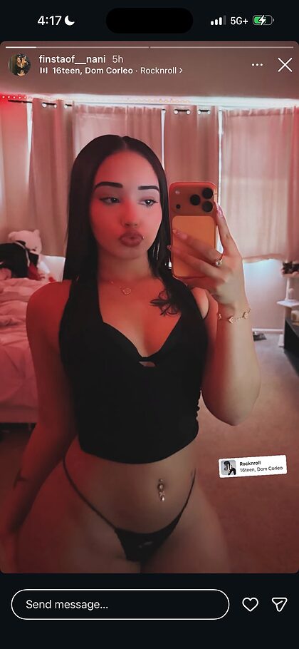 peacfully_miaa nude photo #2