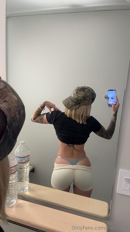 Peachtot nude photo #1