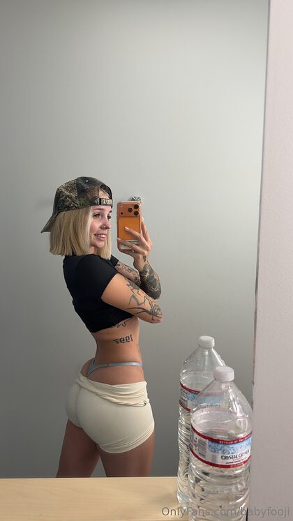 Peachtot nude photo #6