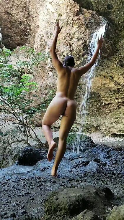 Polinka Filatova nude photo #14