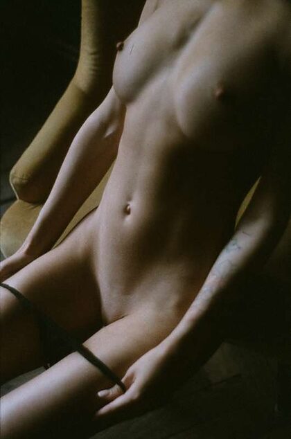 pretylittlething nude photo #54