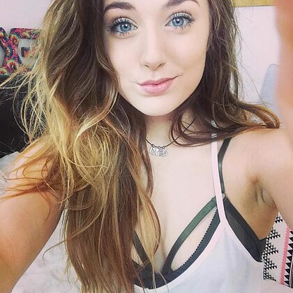 Princesslexi nude photo #1