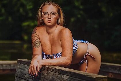 Raelyne nude photo #46