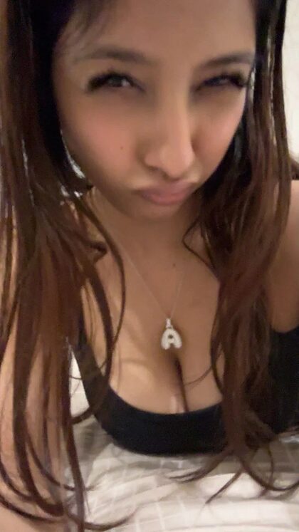 Rashi Singh nude photo #57