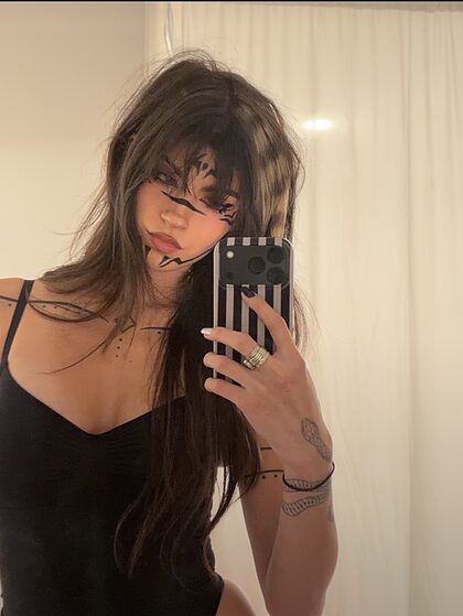 RawrReeXD nude photo #13