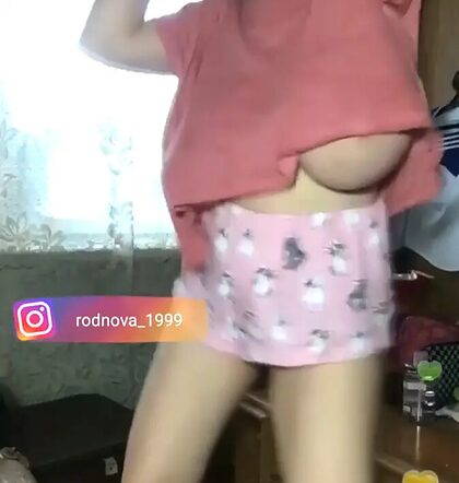 Regina nude photo #2