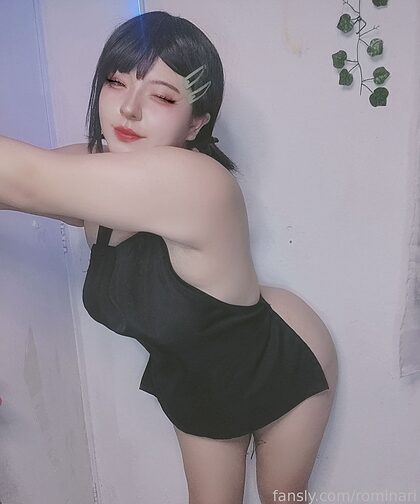 romi_nari nude photo #8