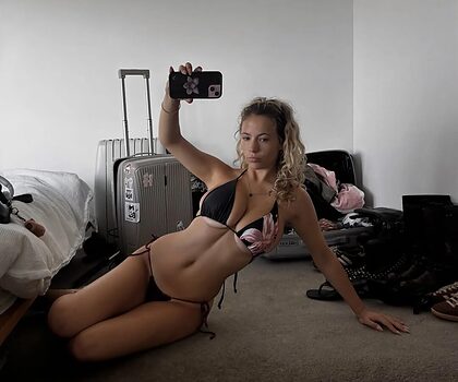 Rosalie nude photo #72