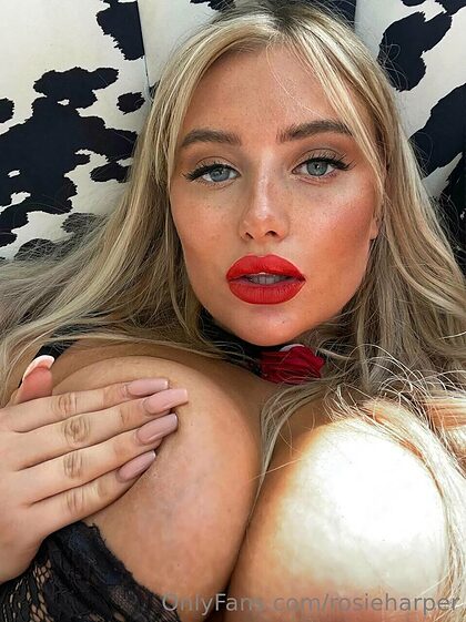 RosieMayHarper nude photo #51