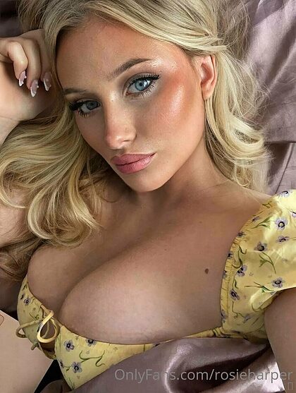 RosieMayHarper nude photo #56