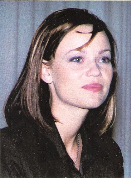 Samantha Mathis nude photo #31