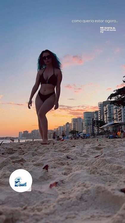 Sarah Heringer nude photo #6