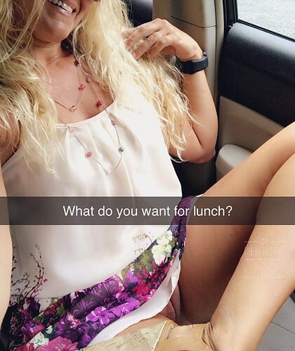 Sarah Valentine nude photo #18