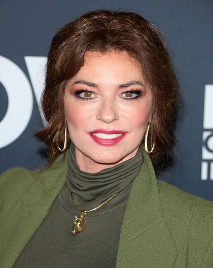 Shania Twain nude photo #4