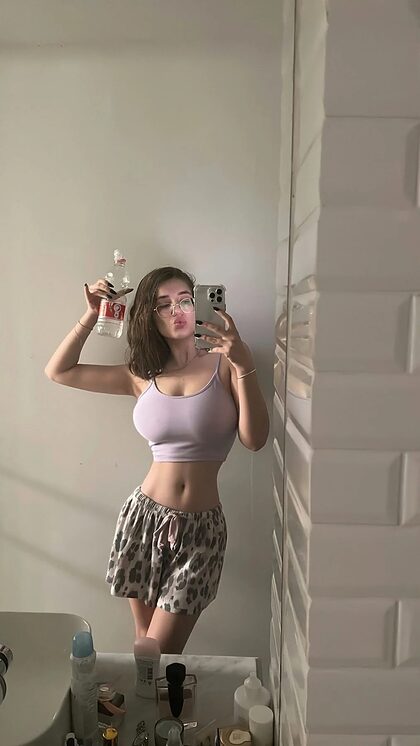 Shira S nude photo #41