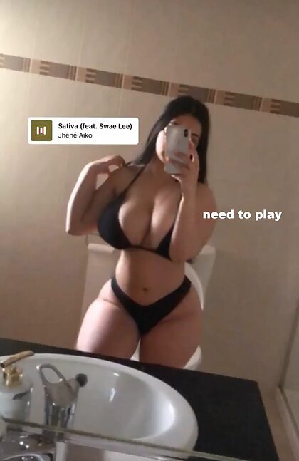 Sibel T nude photo #7