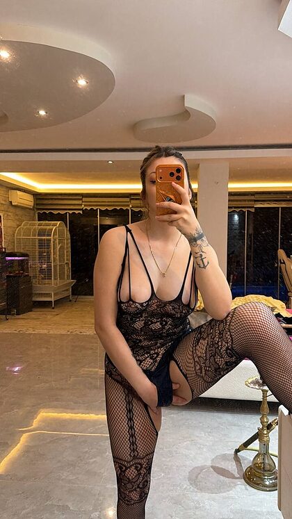 Simge Barankoğlu nude photo #29