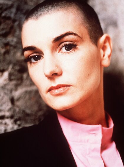 Sinead O'Connor nude photo #7