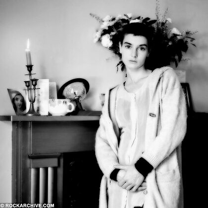 Sinead O'Connor nude photo #33