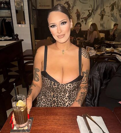 Sitting nude photo #4