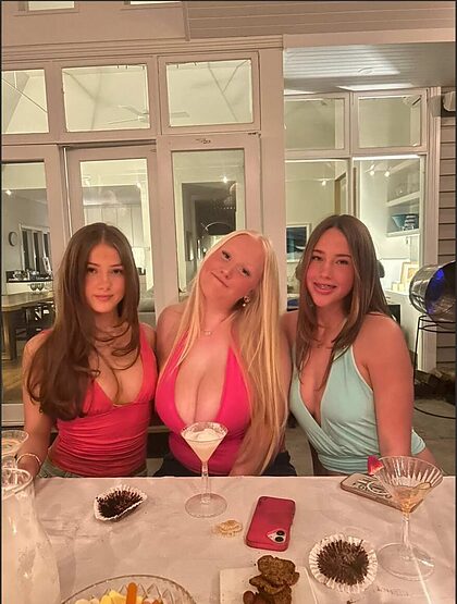 Sitting nude photo #71