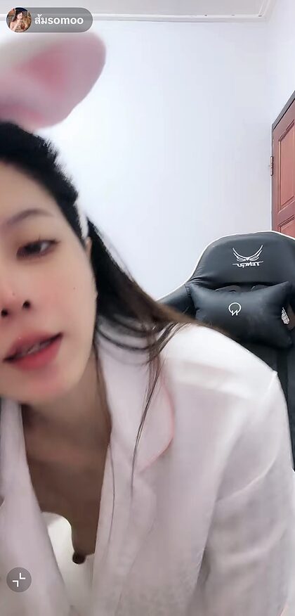 Somoo nude photo #2