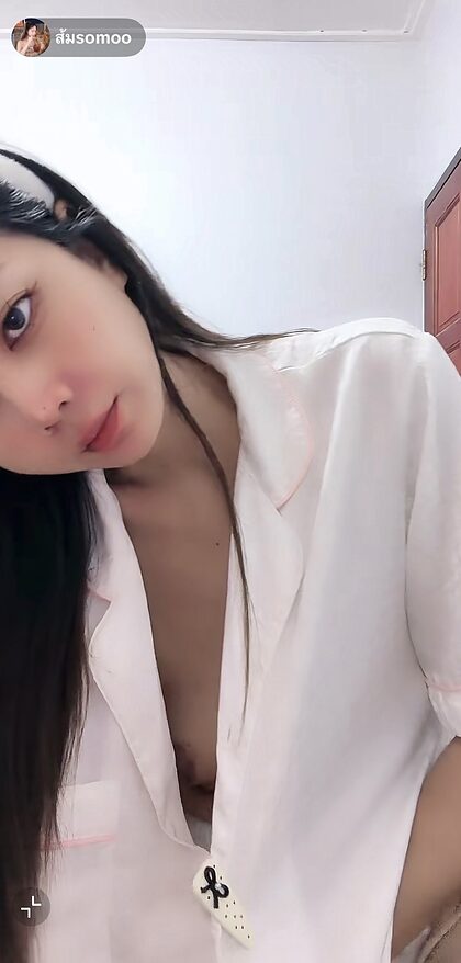 Somoo nude photo #3