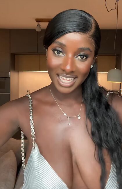 sophiiaaawest nude photo #10