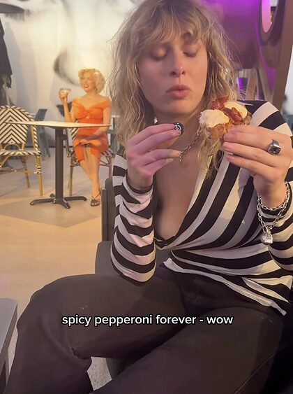 Spooky Foodie nude photo #5